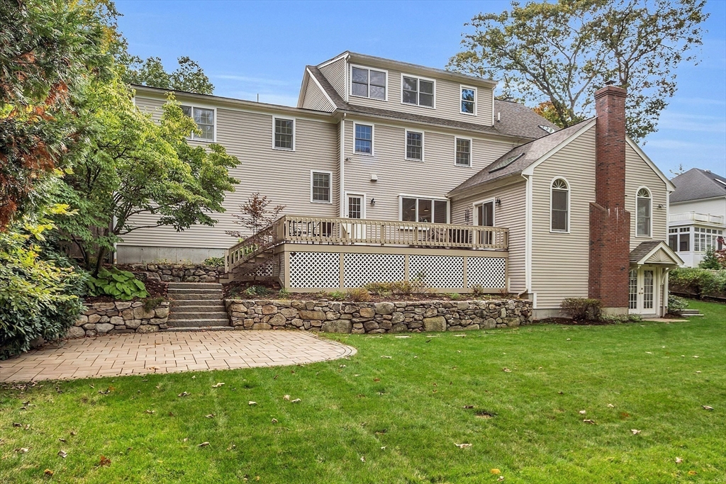 173 Independence