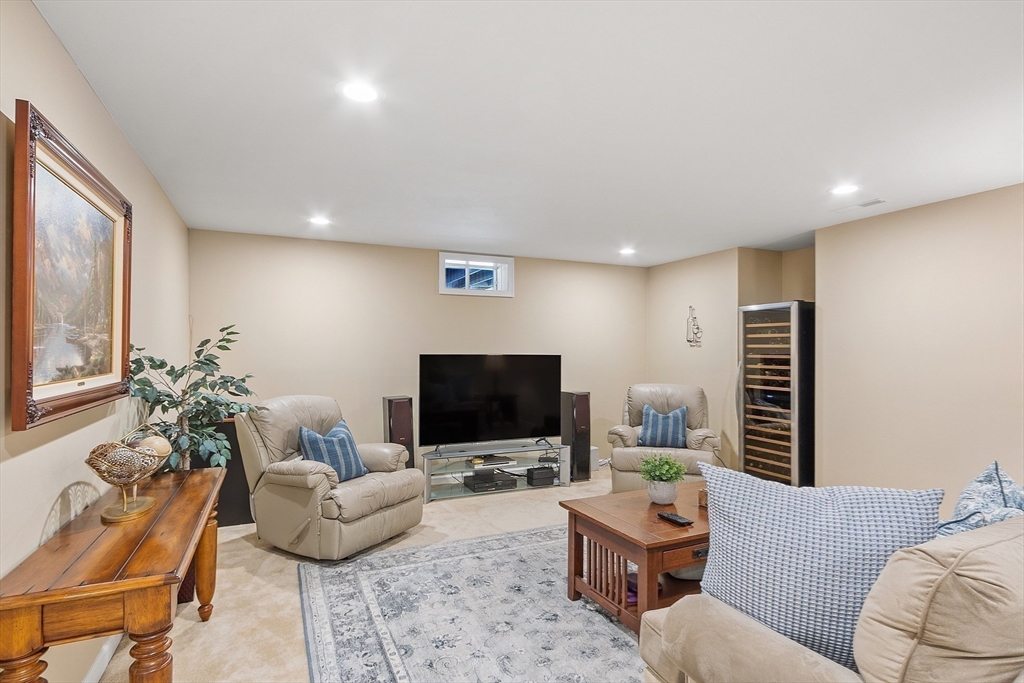 166 Skyline Dr # 166