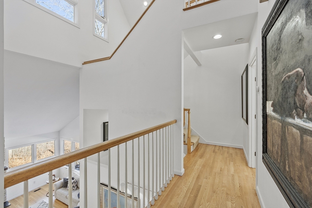 527 Bedford Rd