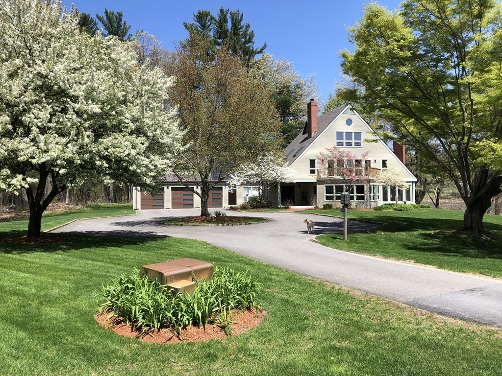 527 Bedford Rd