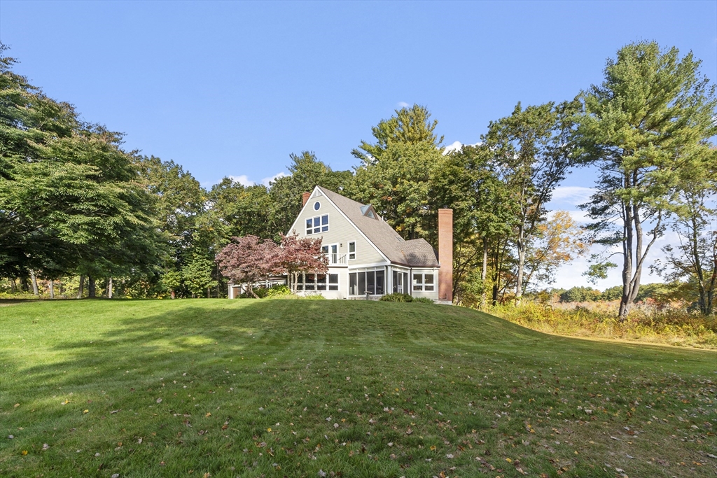 527 Bedford Rd