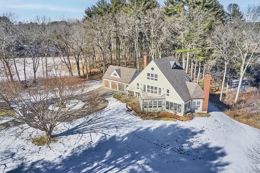 527 Bedford Rd