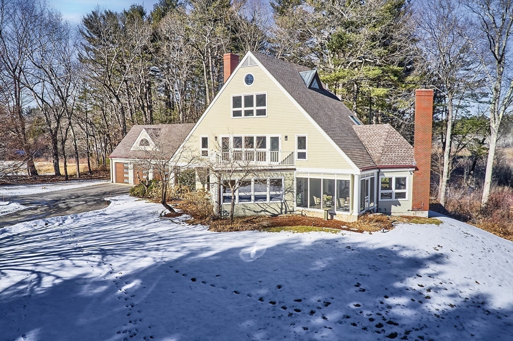 527 Bedford Rd
