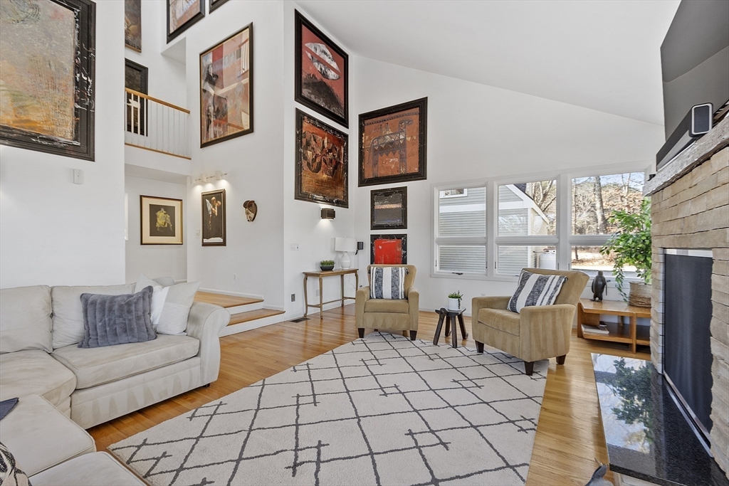 527 Bedford Rd