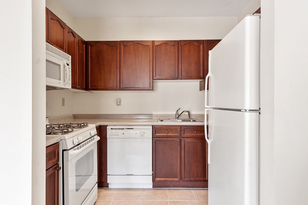 12 Brookside Rd. # 13