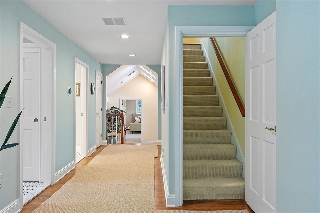 336 Lexington Rd