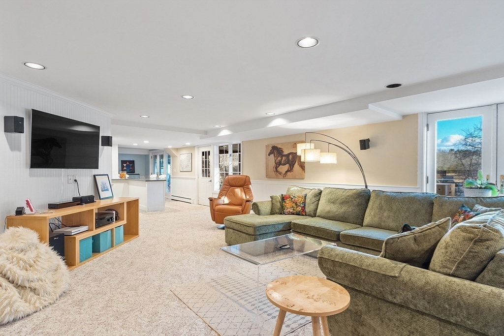 336 Lexington Rd
