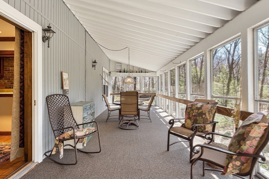 26 Fort Pond Road