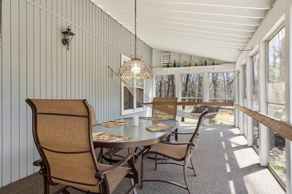 26 Fort Pond Road