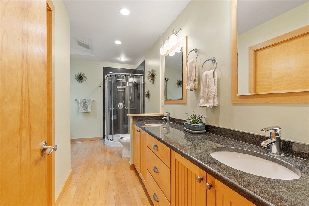 43 Off Harrington Avenue