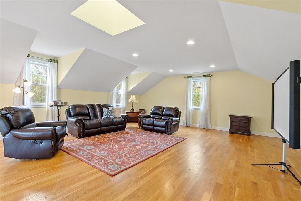 67 Hanover Rd