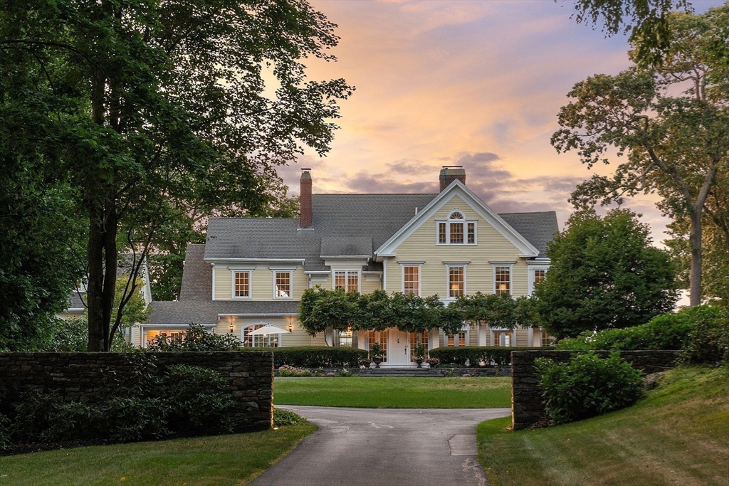 55 Sandy Pond Rd