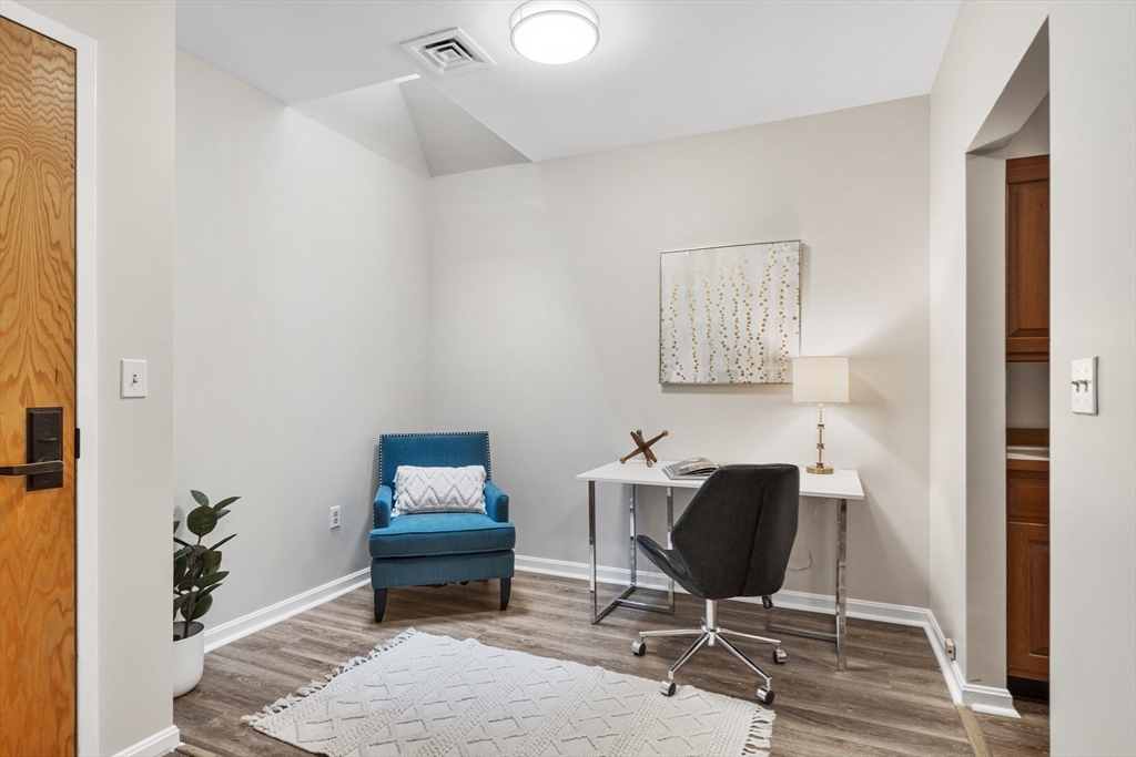 100 Keyes Rd # 218
