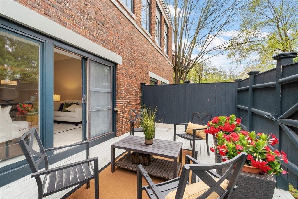 100 Keyes Rd # 218