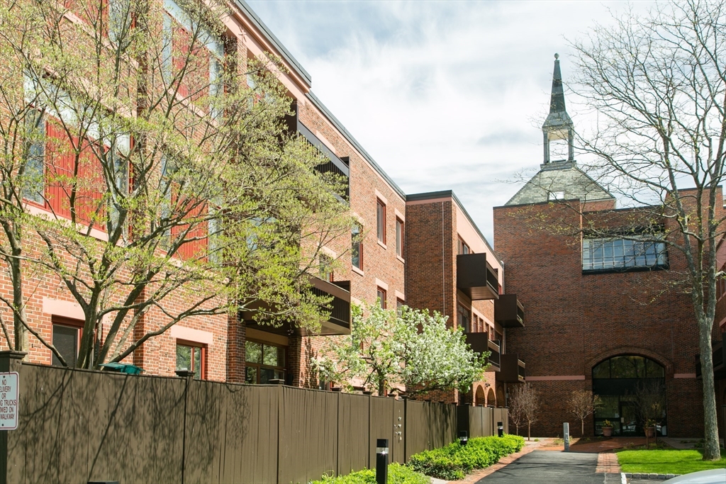 100 Keyes Rd # 218