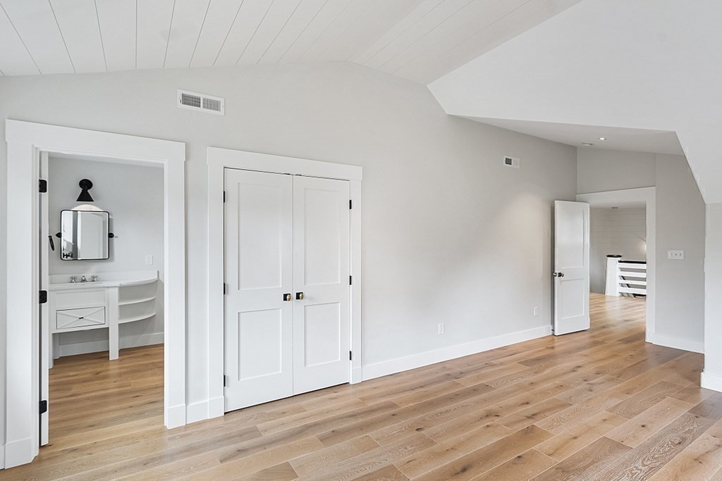 38 Mccallar Ln