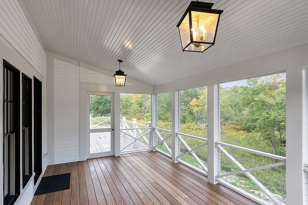 38 Mccallar Ln