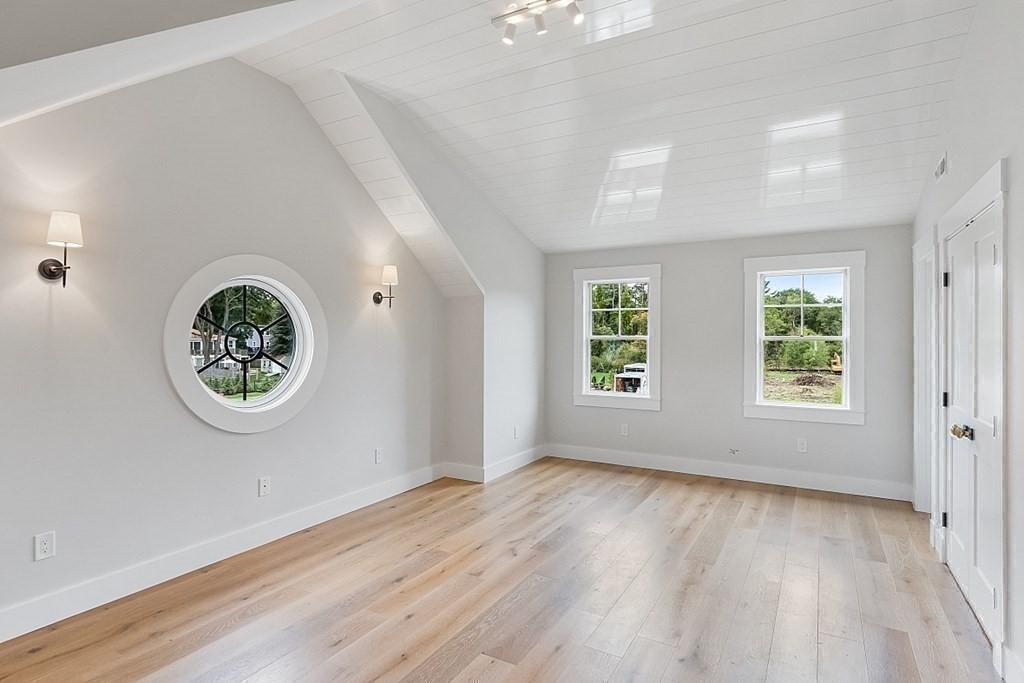 38 Mccallar Ln