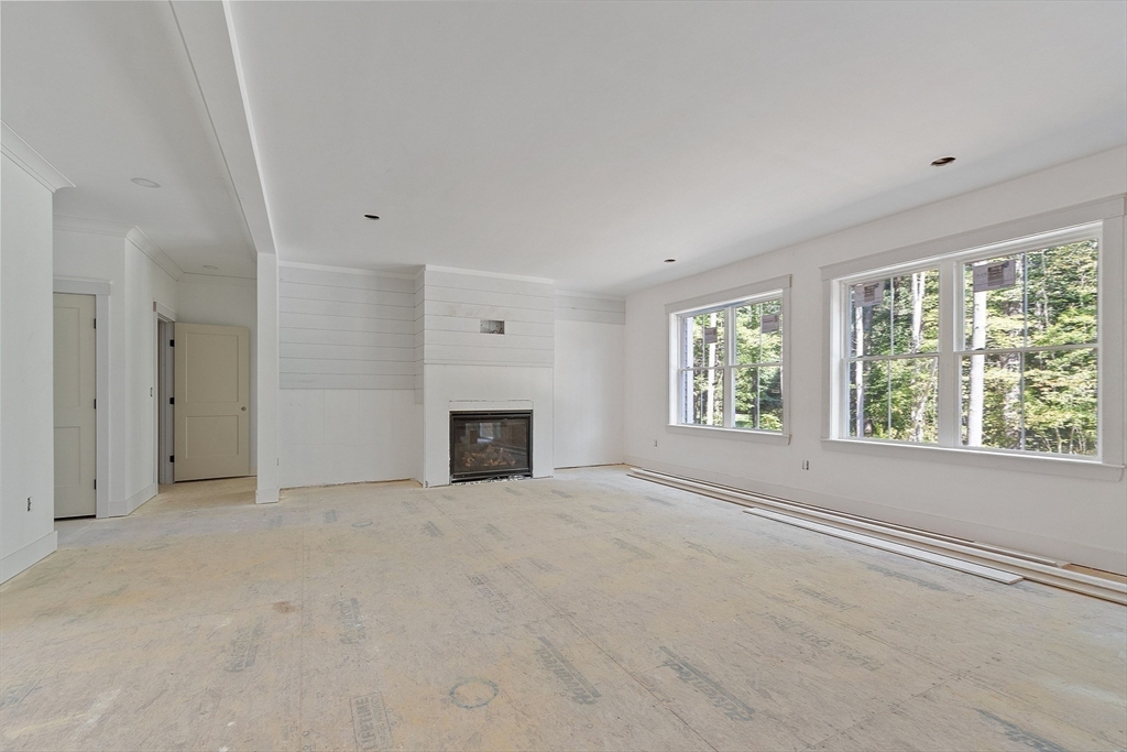 373 East Riding Drive