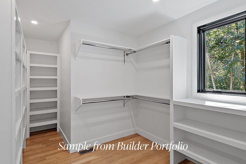 373 East Riding Drive
