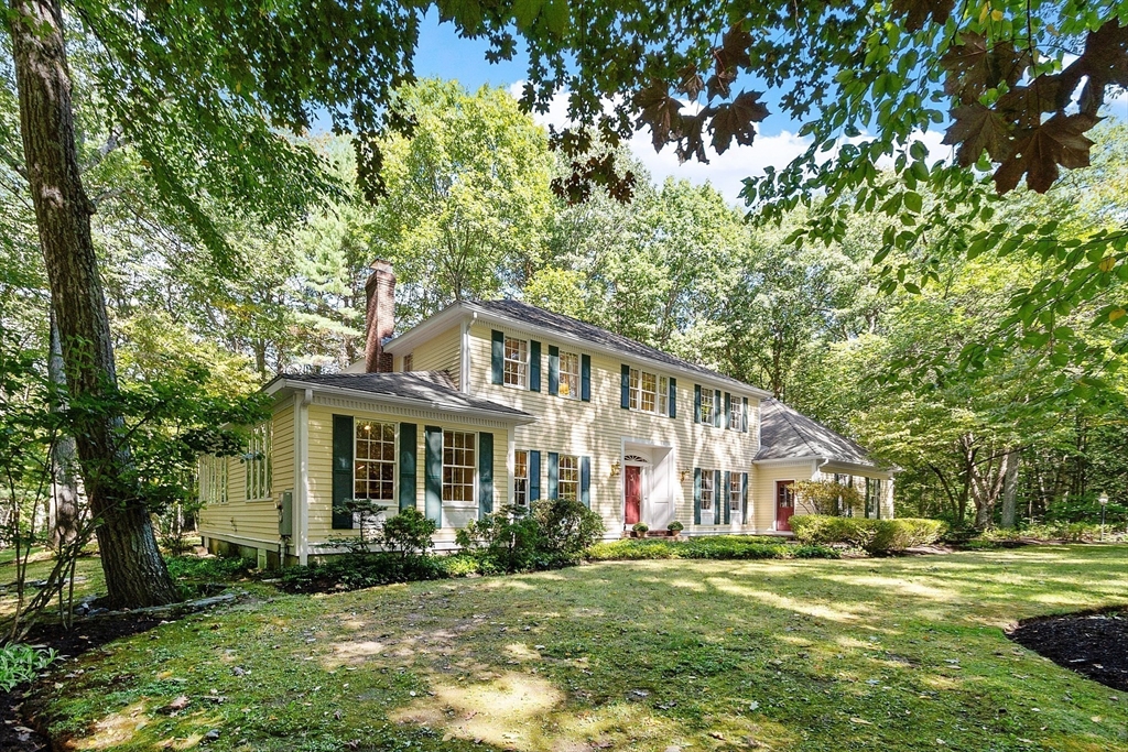 10 Wingate Ln