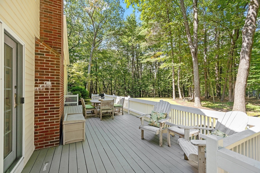 10 Wingate Ln
