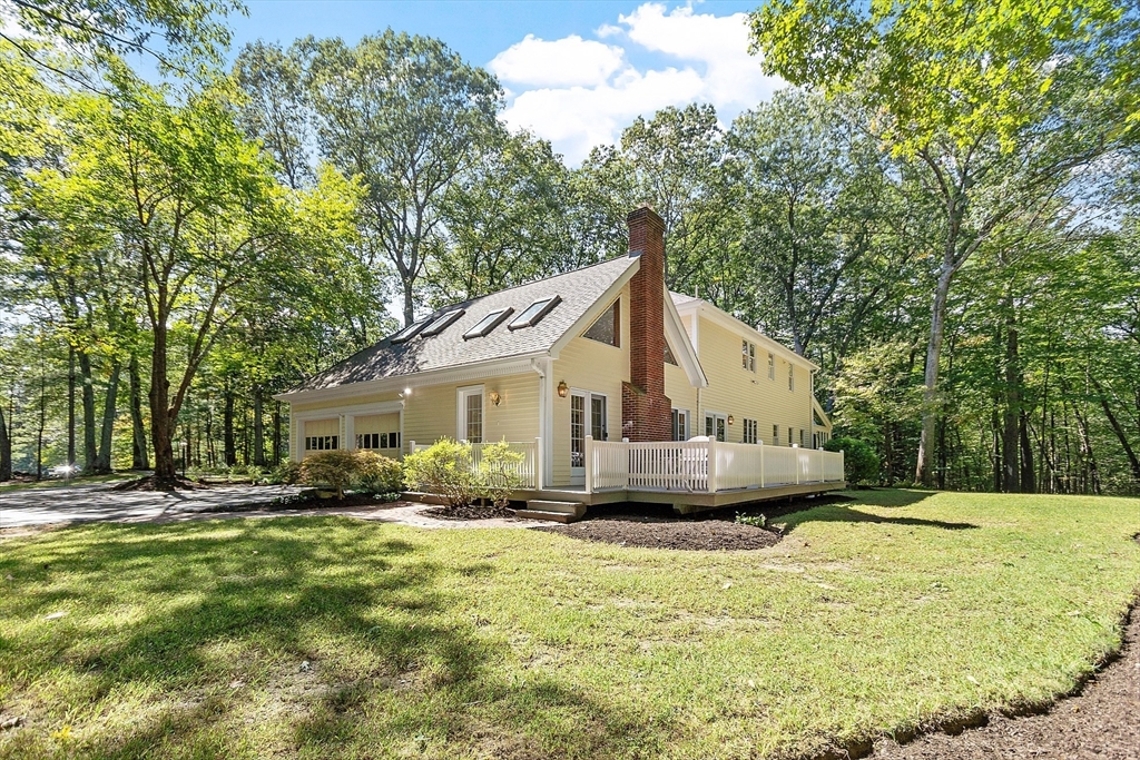 10 Wingate Ln