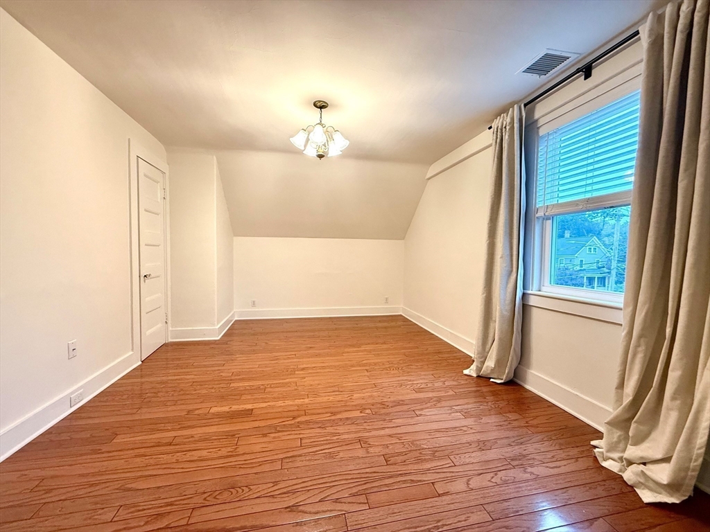 65 Riverside Ave # 65