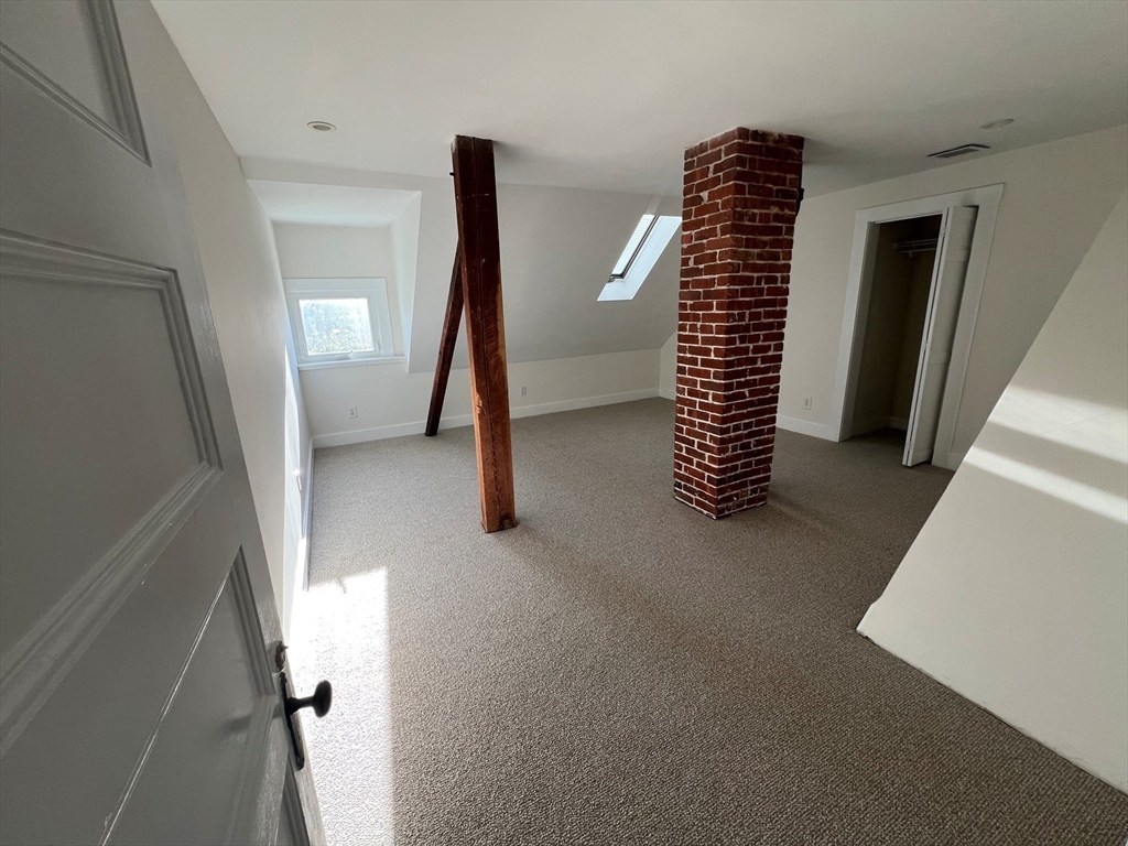 65 Riverside Ave # 65