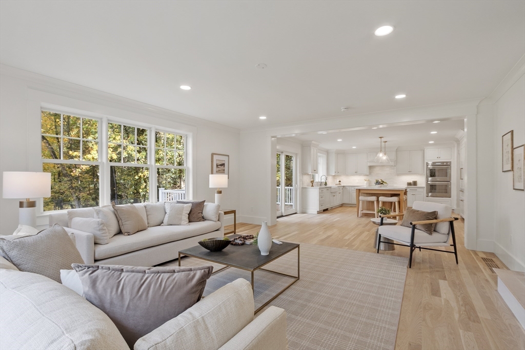 140 Revolutionary Road