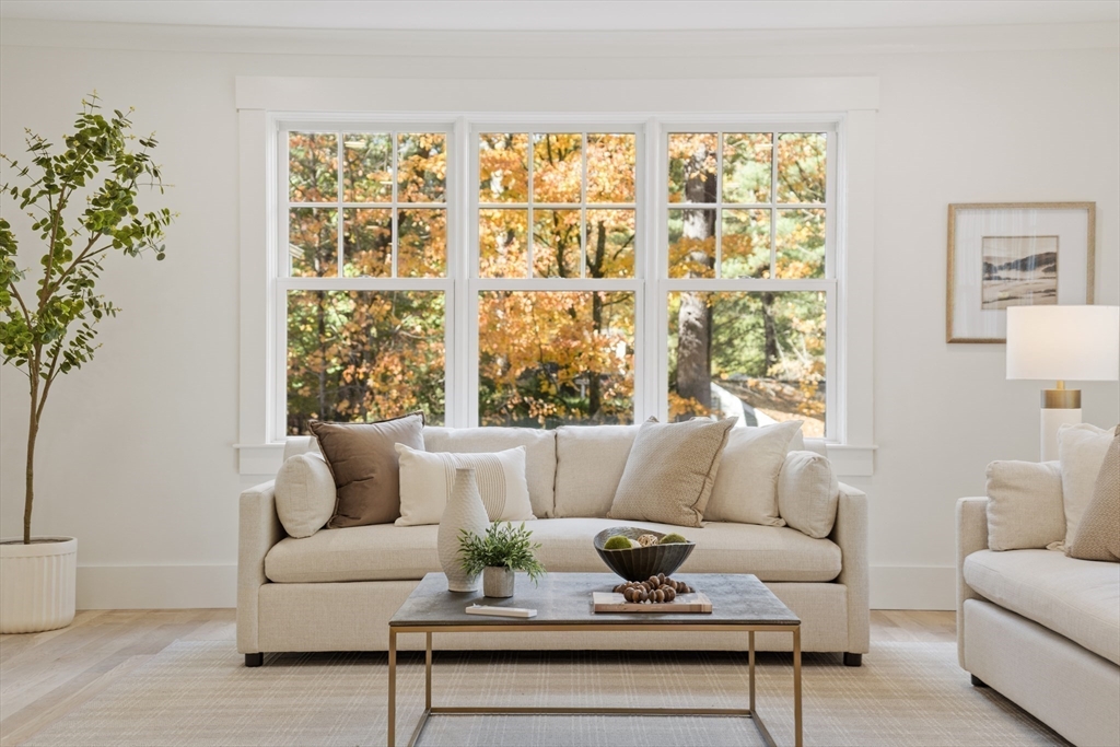 140 Revolutionary Road