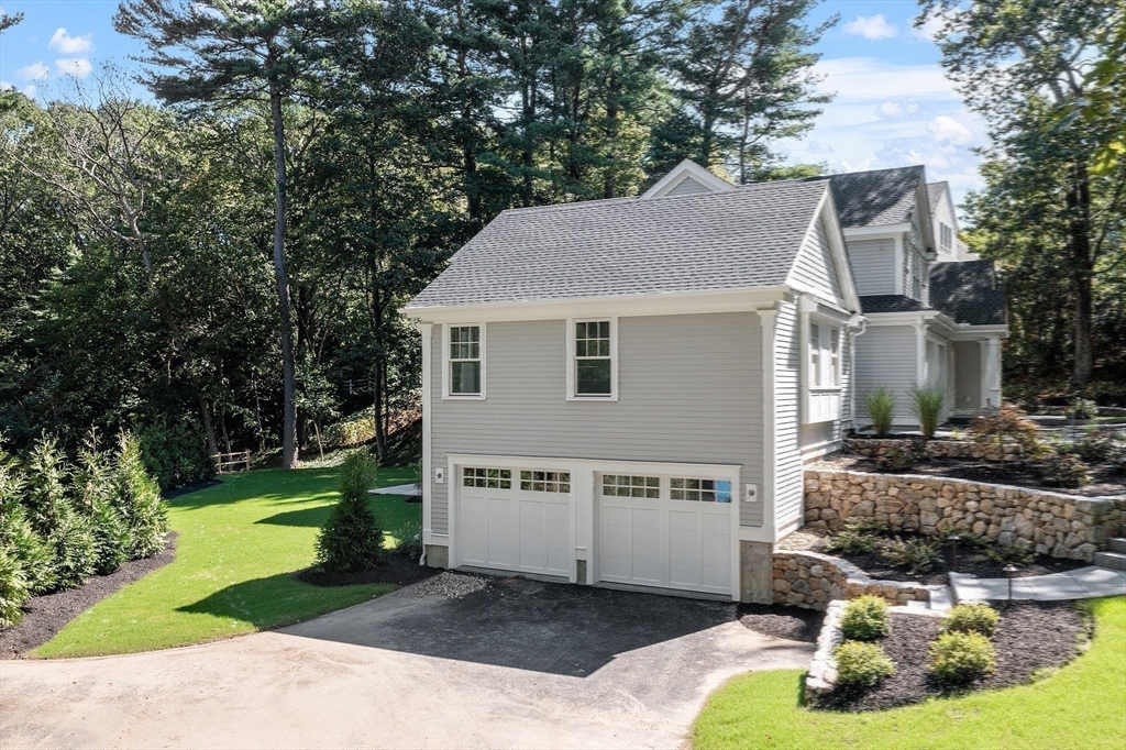 140 Revolutionary Road