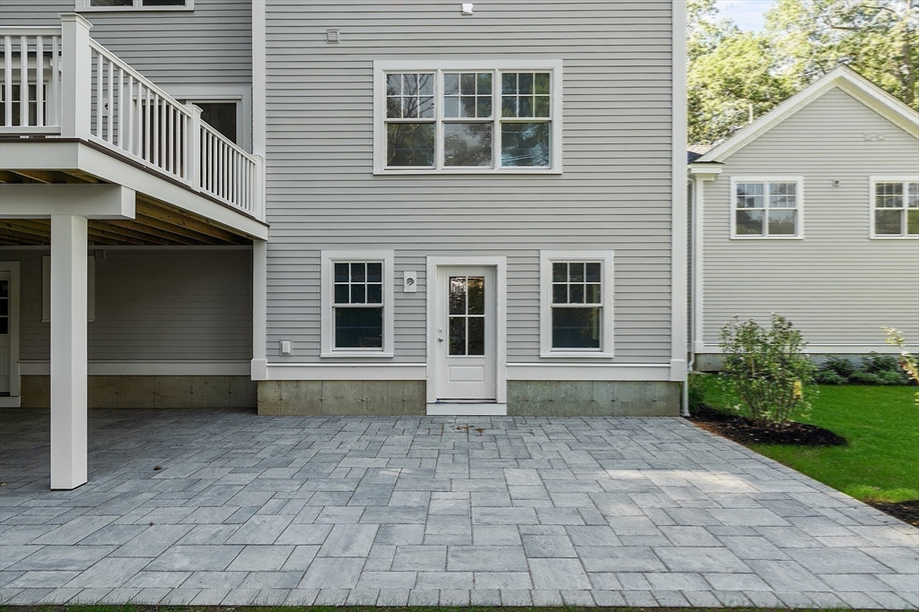 140 Revolutionary Road