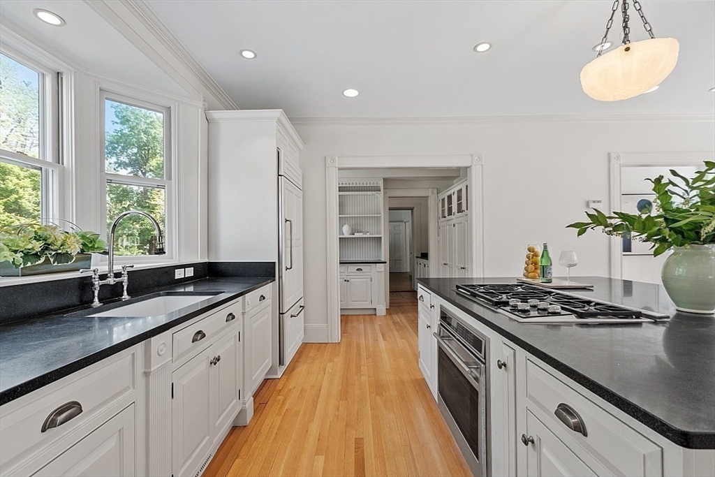 23 Lewis Rd