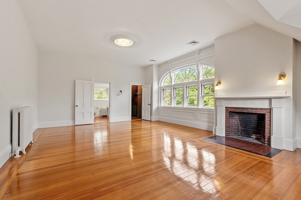 23 Lewis Rd
