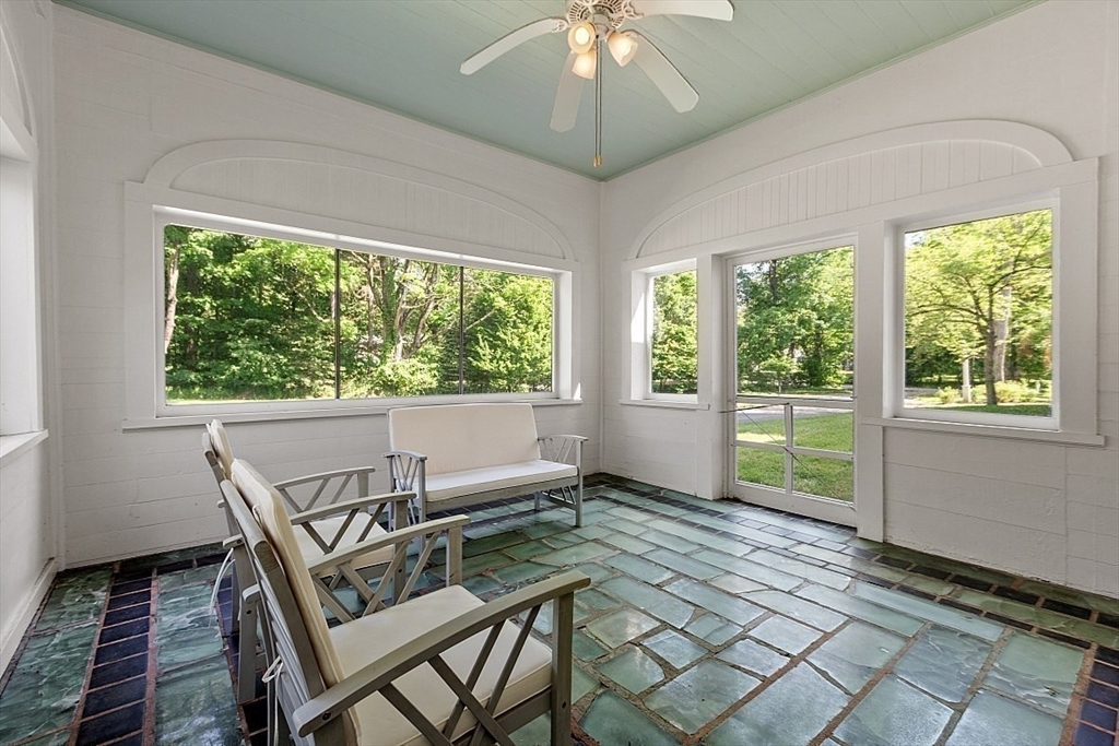 23 Lewis Rd