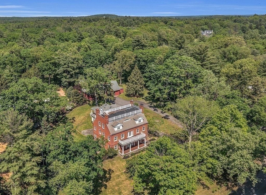 23 Lewis Rd