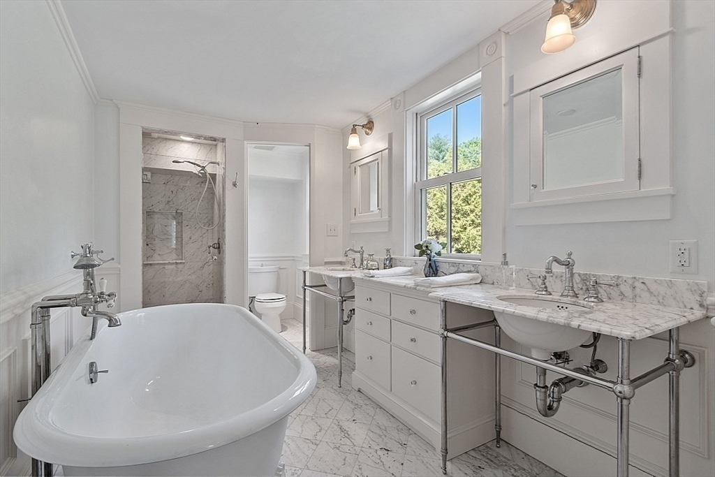 23 Lewis Rd