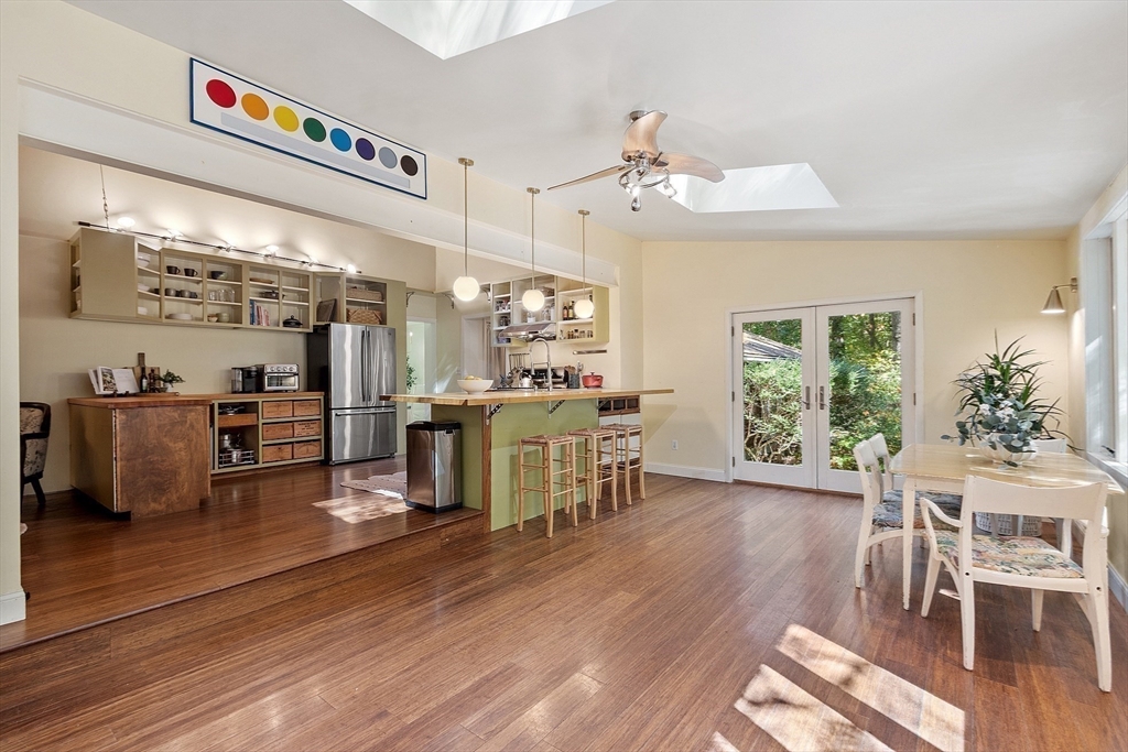 11 Horseshoe Dr