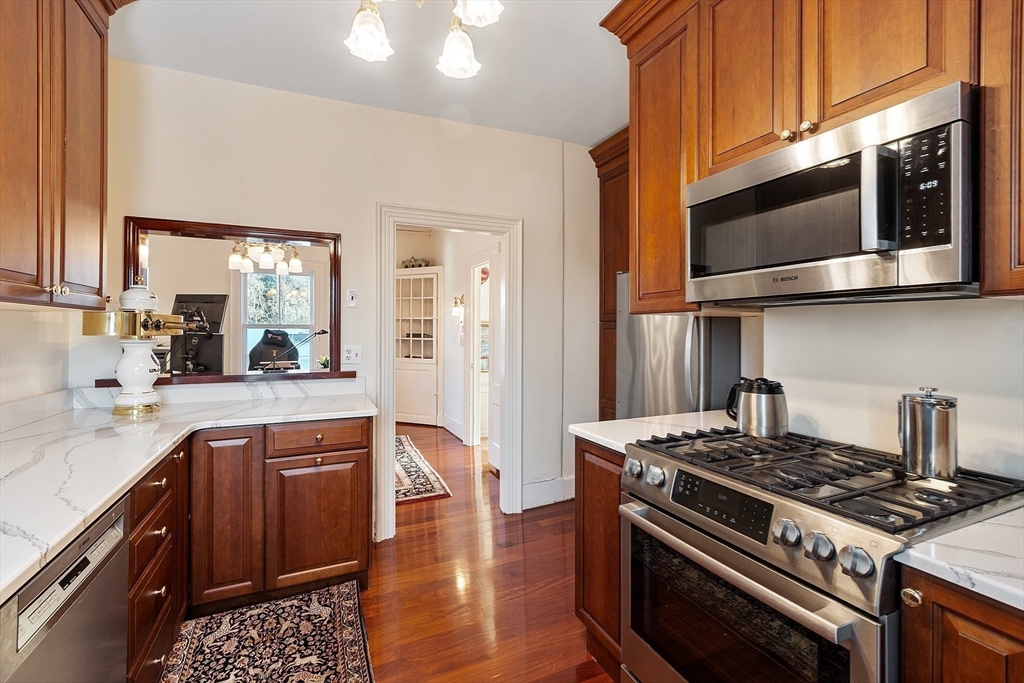 25 Fairhaven Rd