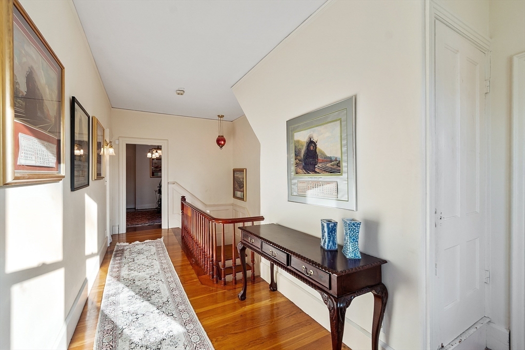 25 Fairhaven Rd