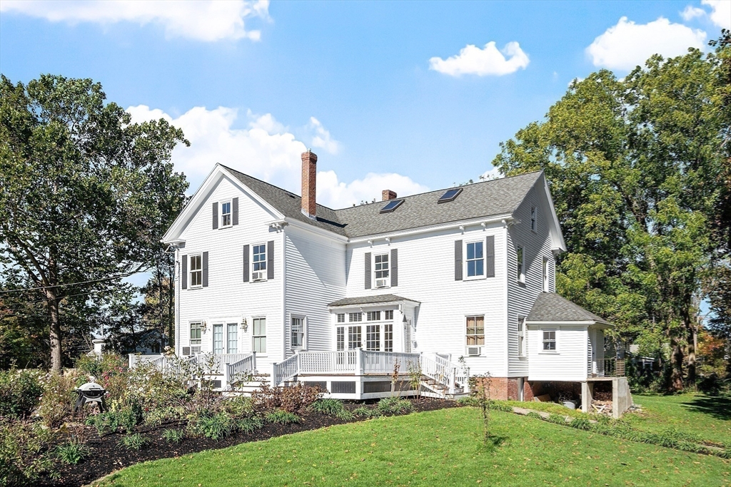 25 Fairhaven Rd