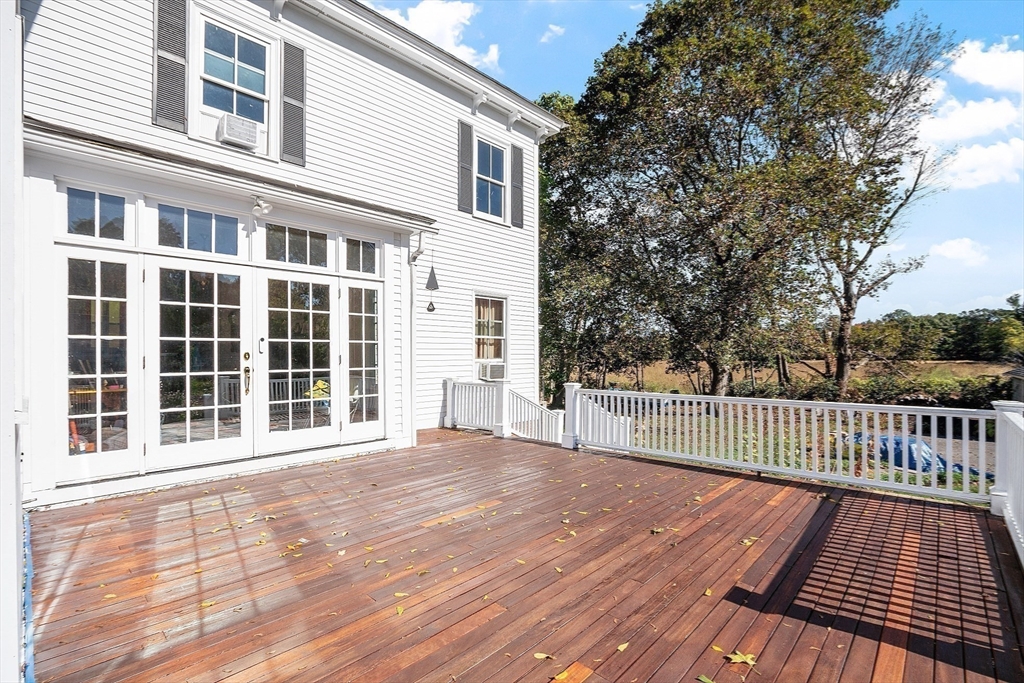 25 Fairhaven Rd