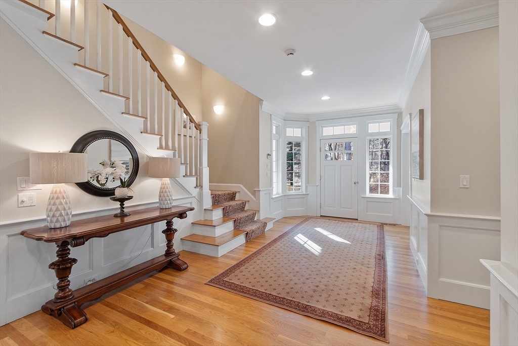 80 Daniels Ln