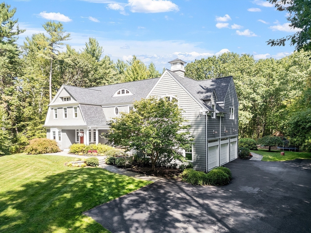 80 Daniels Ln