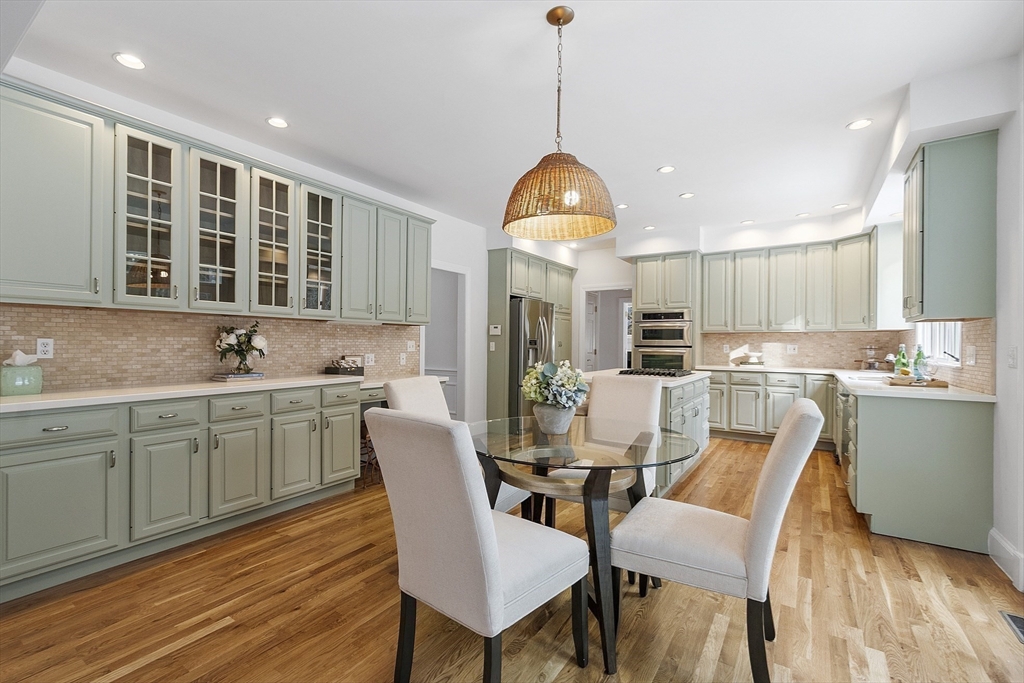 840-A Old Road To 9 Acre Cor