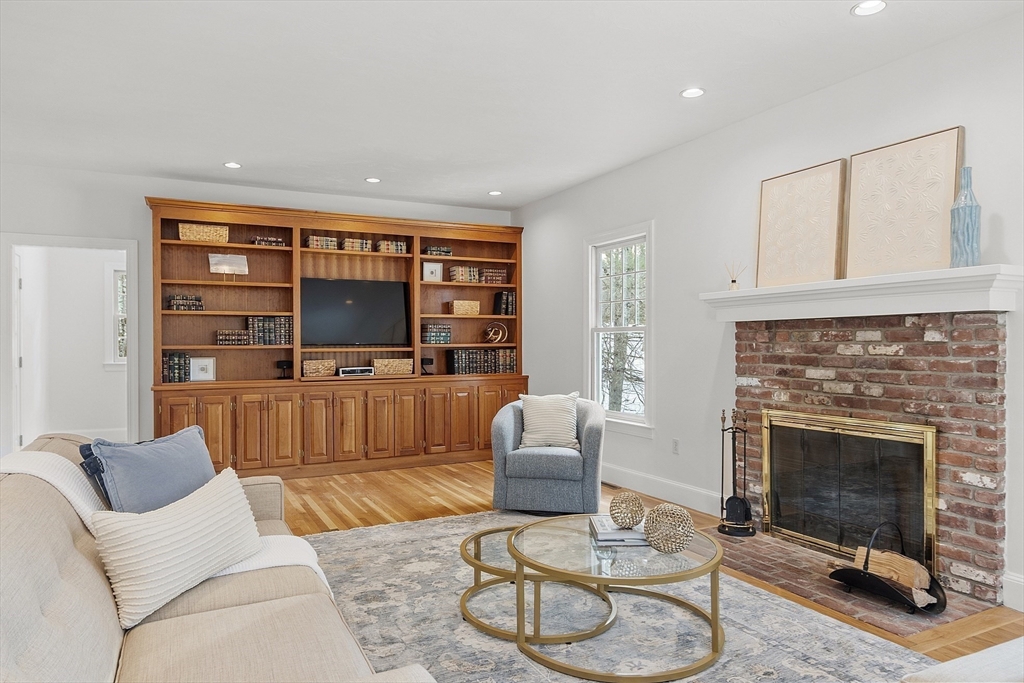 840-A Old Road To 9 Acre Cor