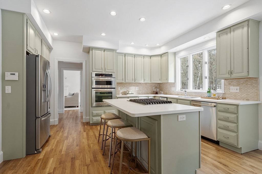 840-A Old Road To 9 Acre Cor