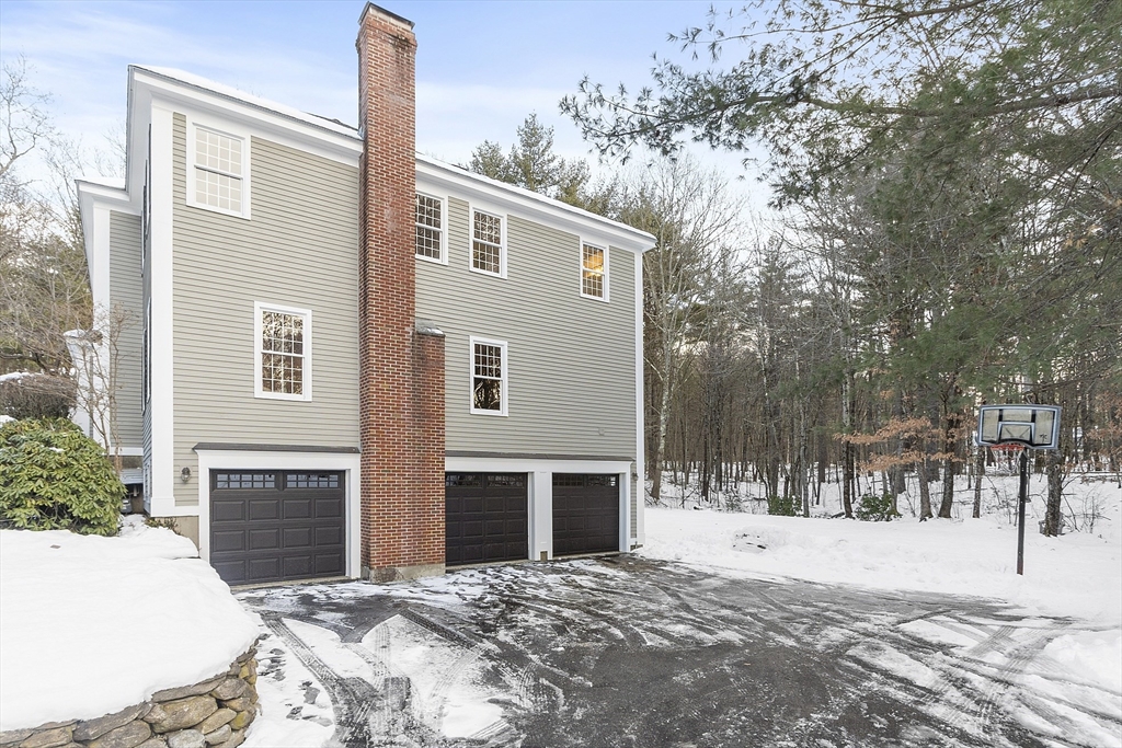 840-A Old Road To 9 Acre Cor