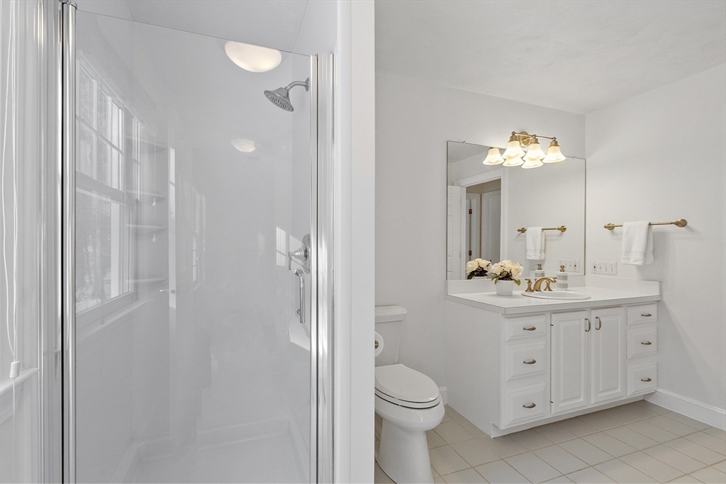 840-A Old Road To 9 Acre Cor